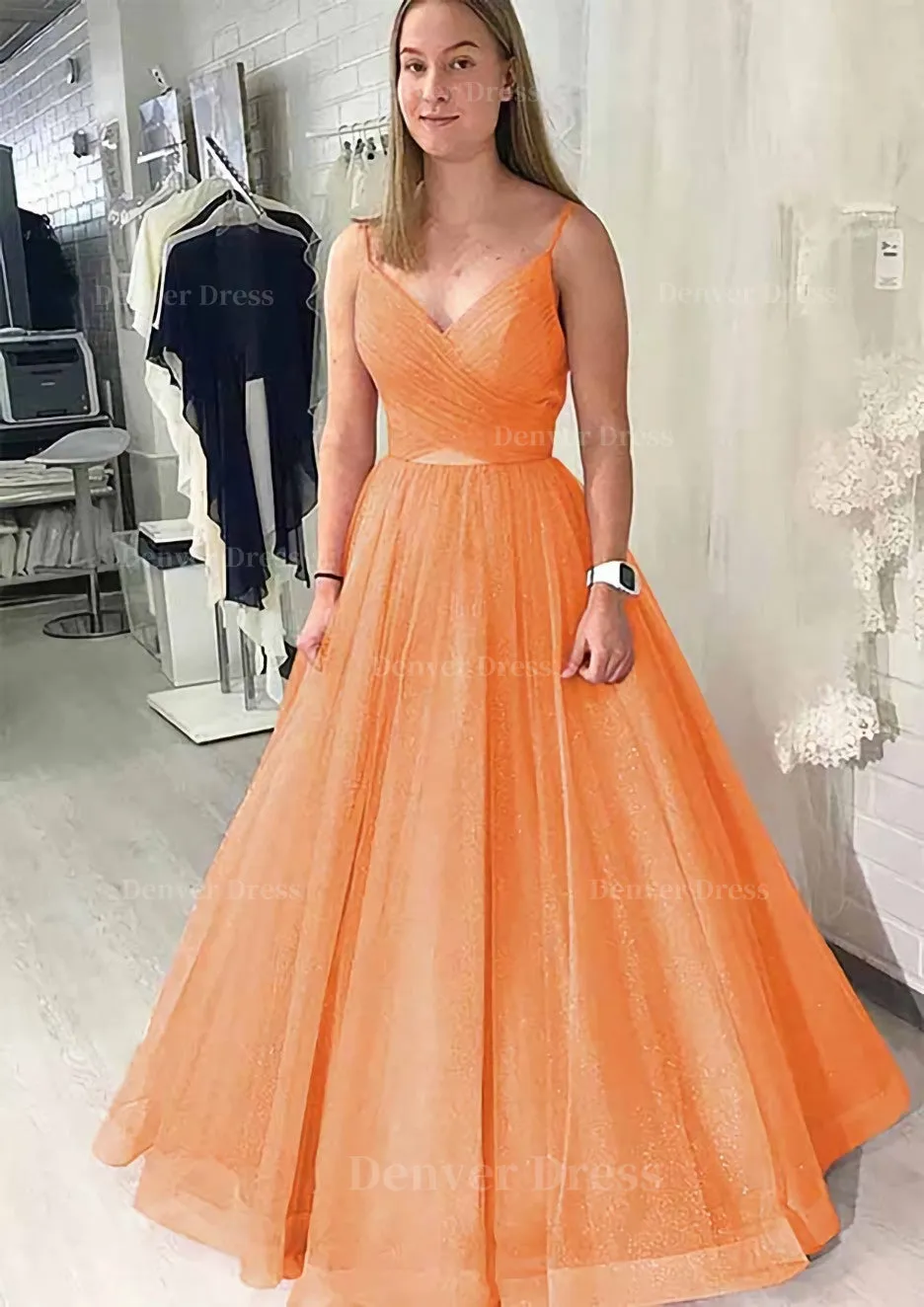 Ball Gown Long/Floor-Length Sparkling Tulle Prom Dress With Pleated