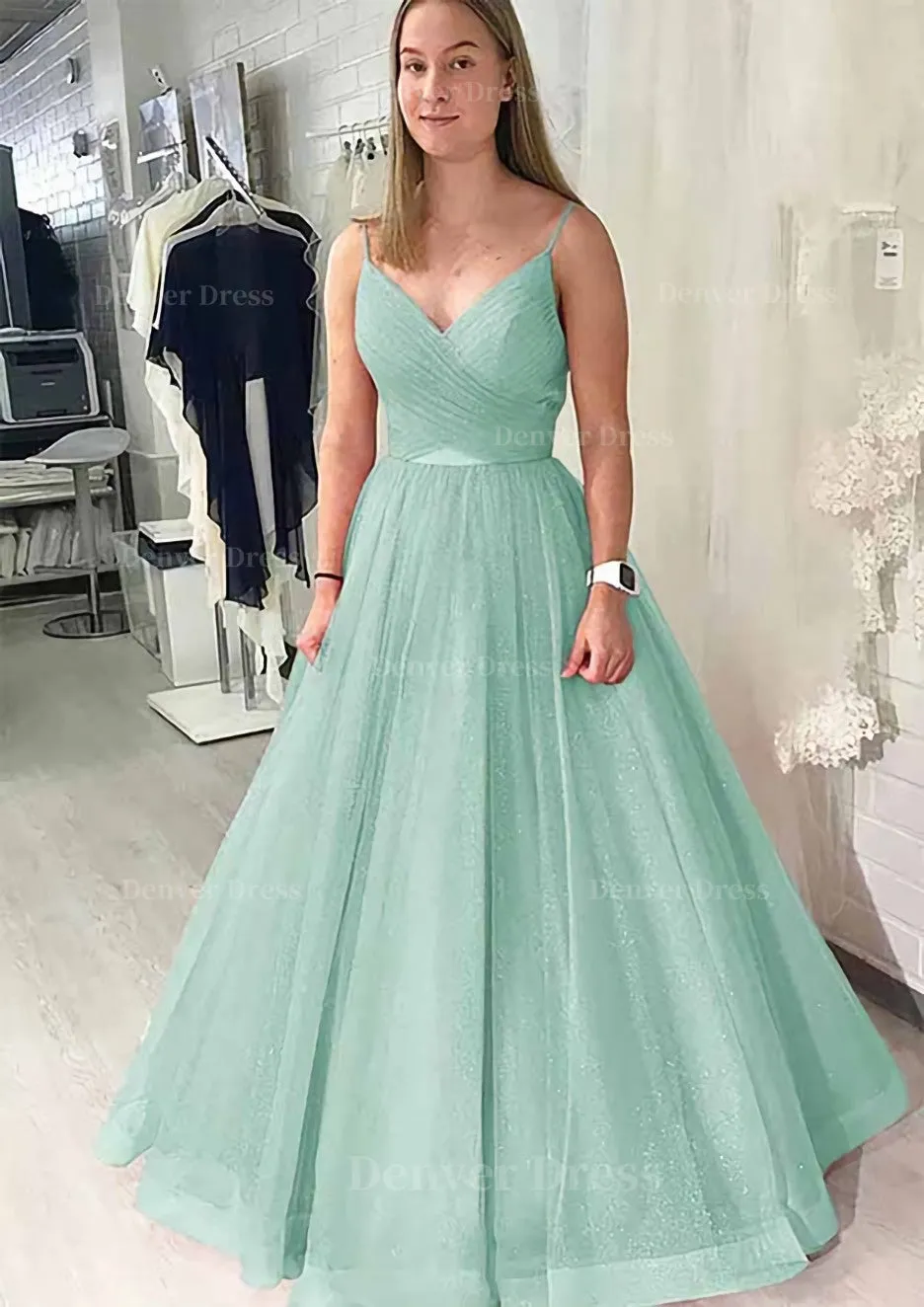 Ball Gown Long/Floor-Length Sparkling Tulle Prom Dress With Pleated