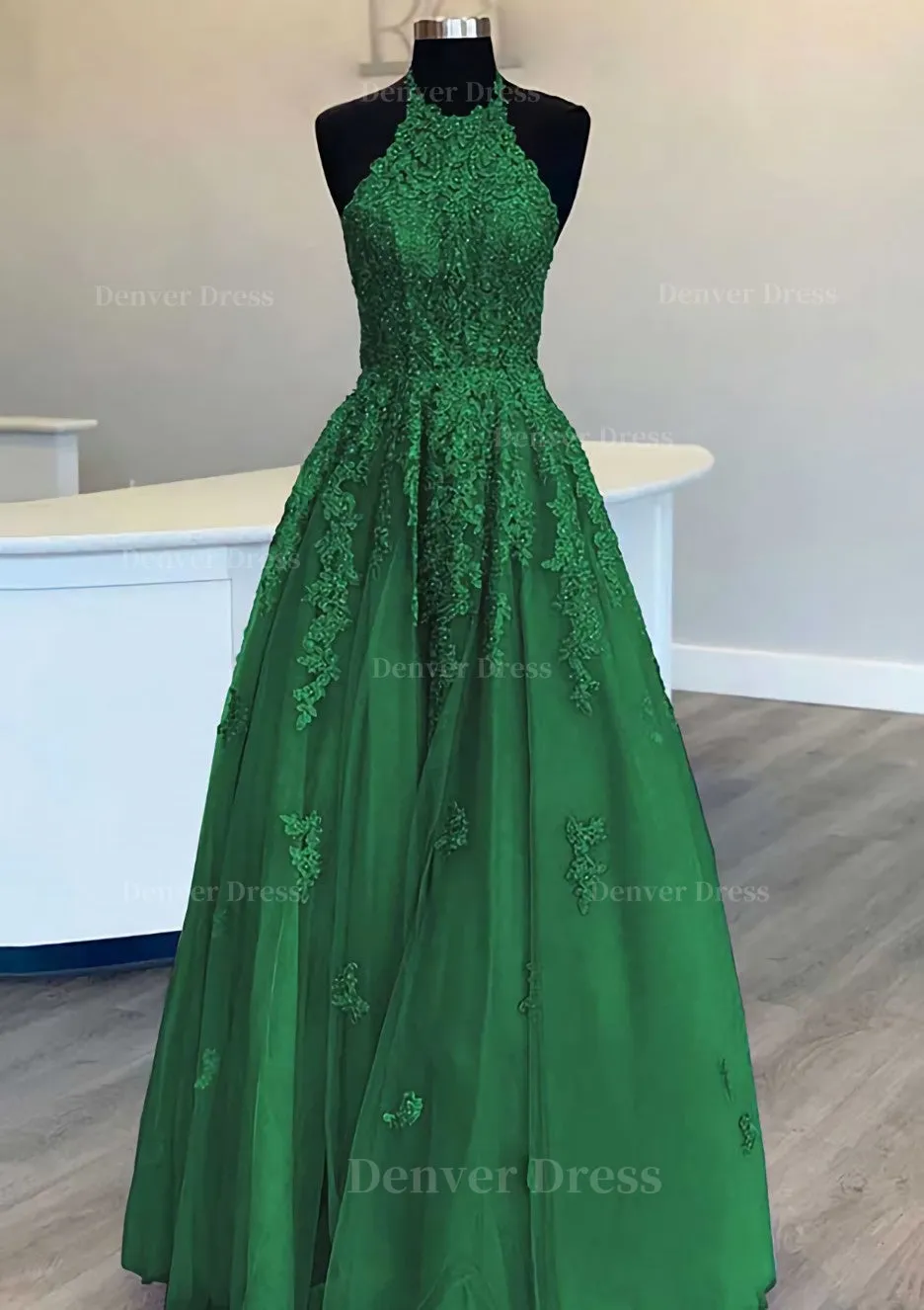 Princess Halter Long/Floor-Length Lace Tulle Prom Dress With Appliqued Beading