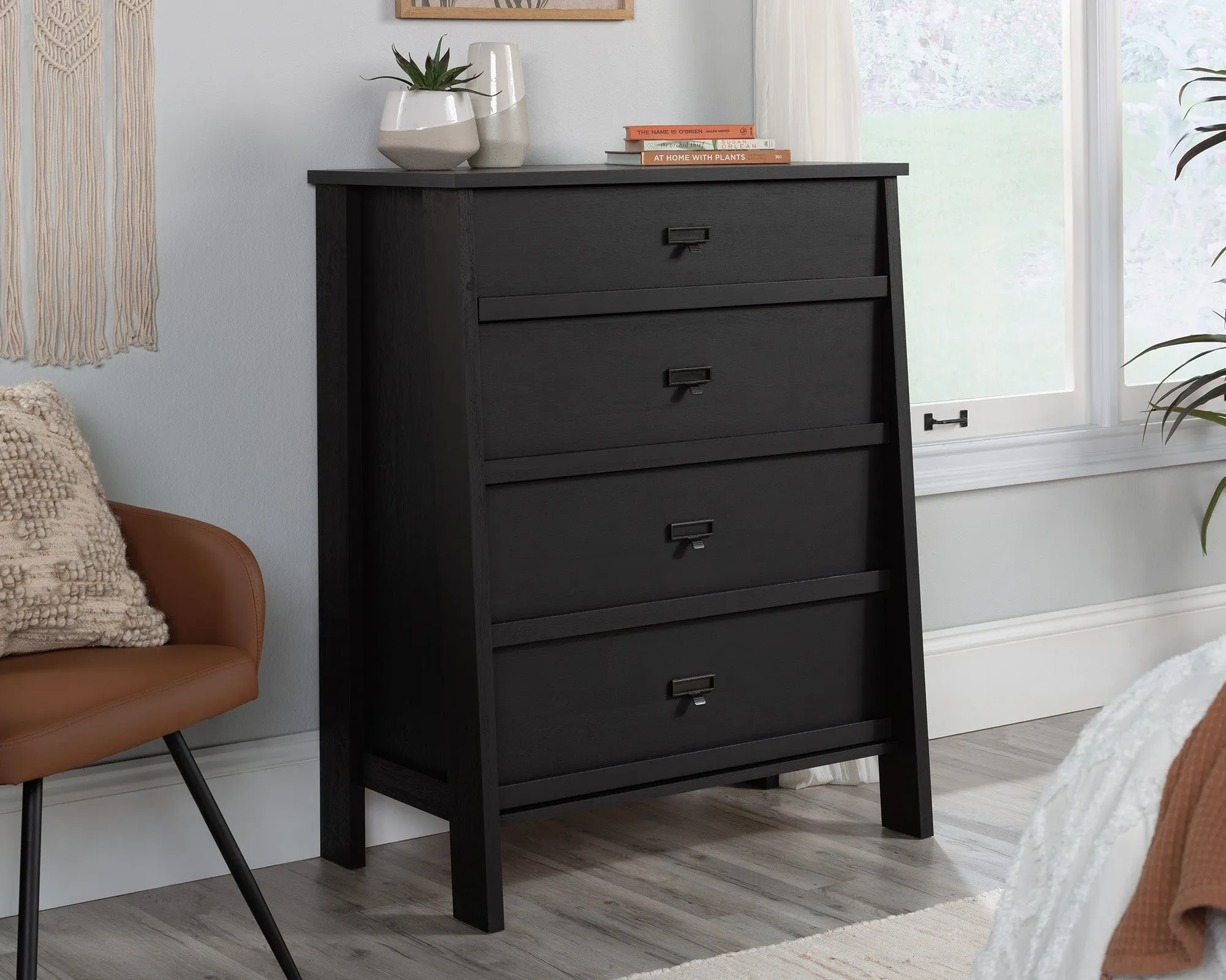 Trestle 4-Drawer Chest Ro